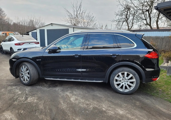 Porsche Cayenne cena 92999 przebieg: 271000, rok produkcji 2010 z Warszawa małe 154